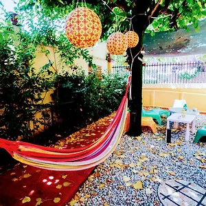 Garden House By Feetup , Barcelona Spain